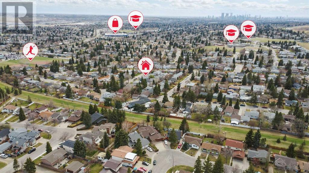 828 Hunterston Crescent Nw, Calgary, Alberta  T2K 4N2 - Photo 43 - A2215364