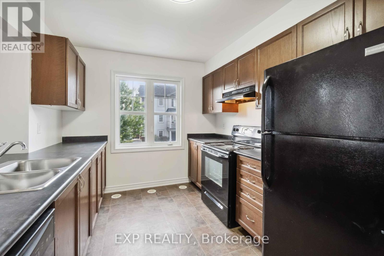 2307 Blue Aster Street, Ottawa, Ontario  K2J 0X1 - Photo 8 - X12215813