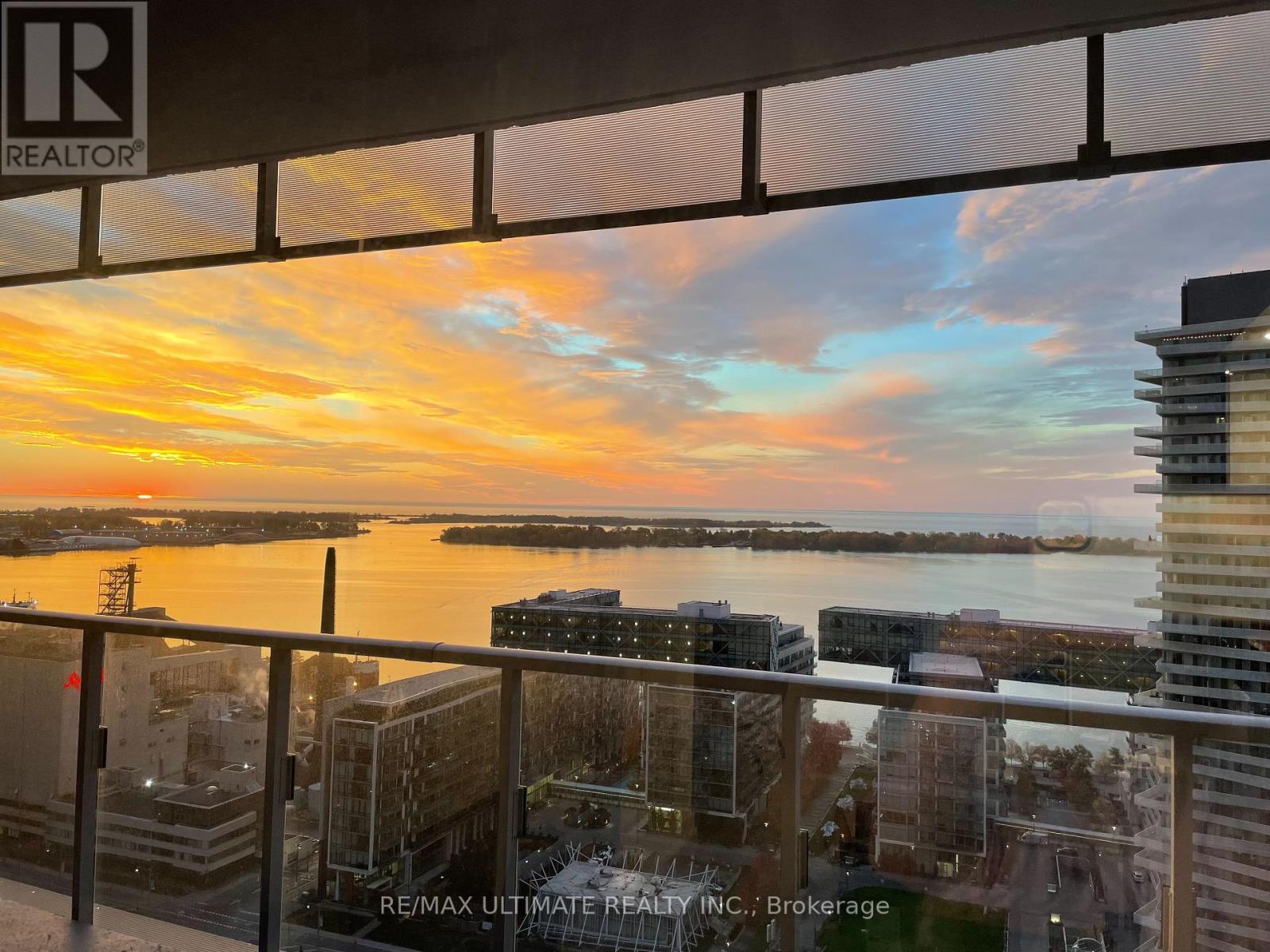 2401 - 28 Freeland Street, Toronto (Waterfront Communities), Ontario  M5E 0E3 - Photo 22 - C12215651