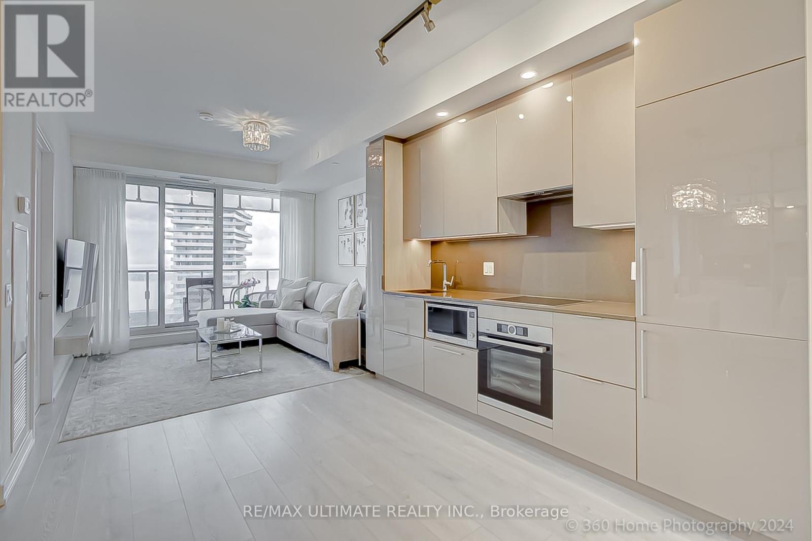 2401 - 28 Freeland Street, Toronto (Waterfront Communities), Ontario  M5E 0E3 - Photo 4 - C12215651