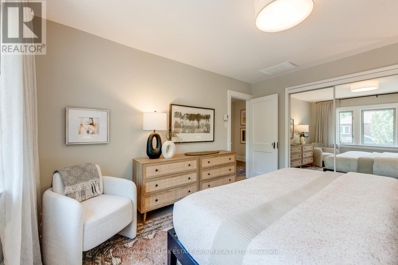 132 Douglas Avenue, Toronto (Bedford Park-Nortown), Ontario  M5M 1G6 - Photo 16 - C12215653