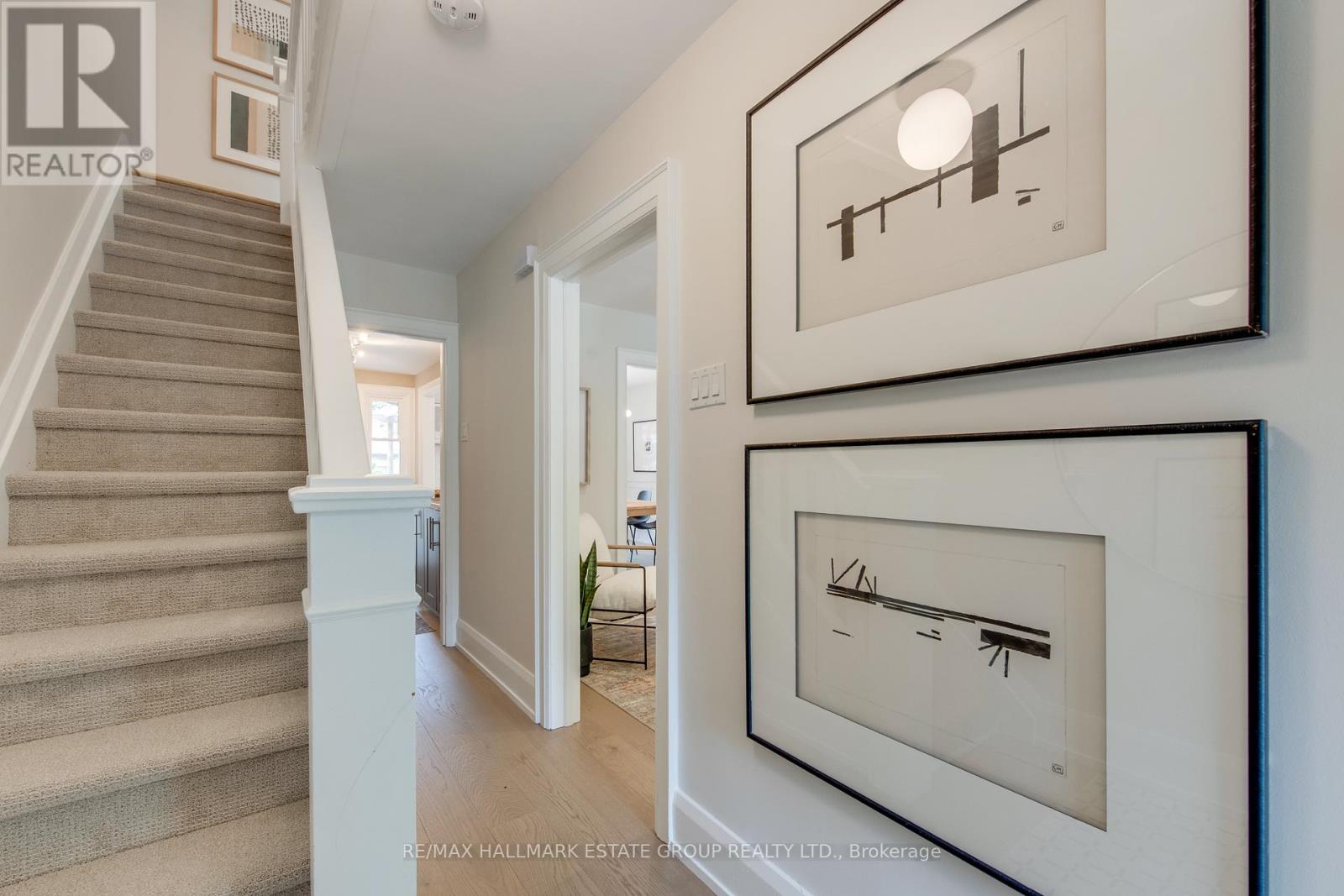 132 Douglas Avenue, Toronto (Bedford Park-Nortown), Ontario  M5M 1G6 - Photo 4 - C12215653