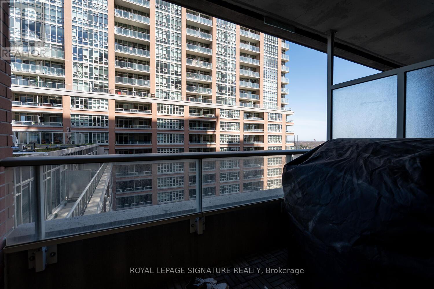 819 - 75 East Liberty Street, Toronto (Niagara), Ontario  M6K 3R3 - Photo 19 - C12215769