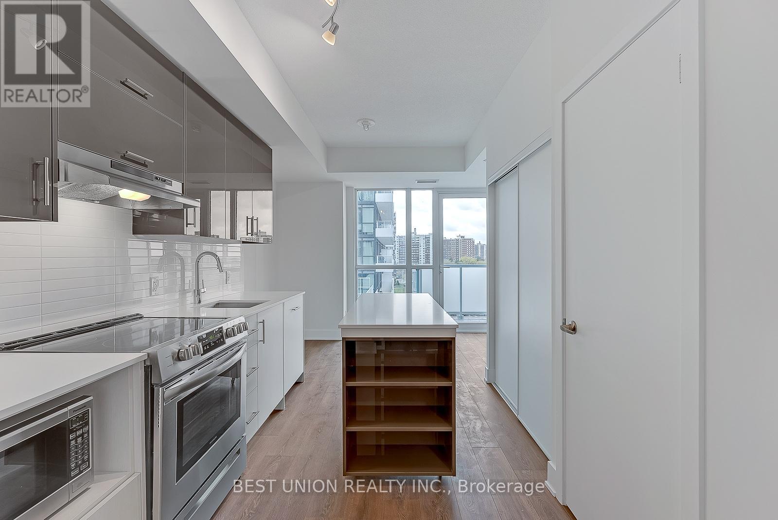 703 - 188 Fairview Mall Drive, Toronto (Don Valley Village), Ontario  M2J 4T1 - Photo 7 - C12215781