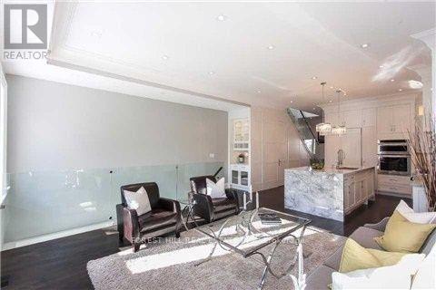 505 St Clements Avenue, Toronto, Ontario  M5N 1M3 - Photo 11 - C12215817