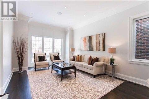 505 St Clements Avenue, Toronto, Ontario  M5N 1M3 - Photo 4 - C12215817