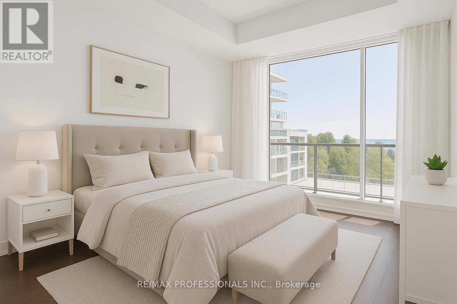 320 - 30 Inn On The Park Drive, Toronto (Banbury-Don Mills), Ontario  M3C 0P7 - Photo 4 - C12215820