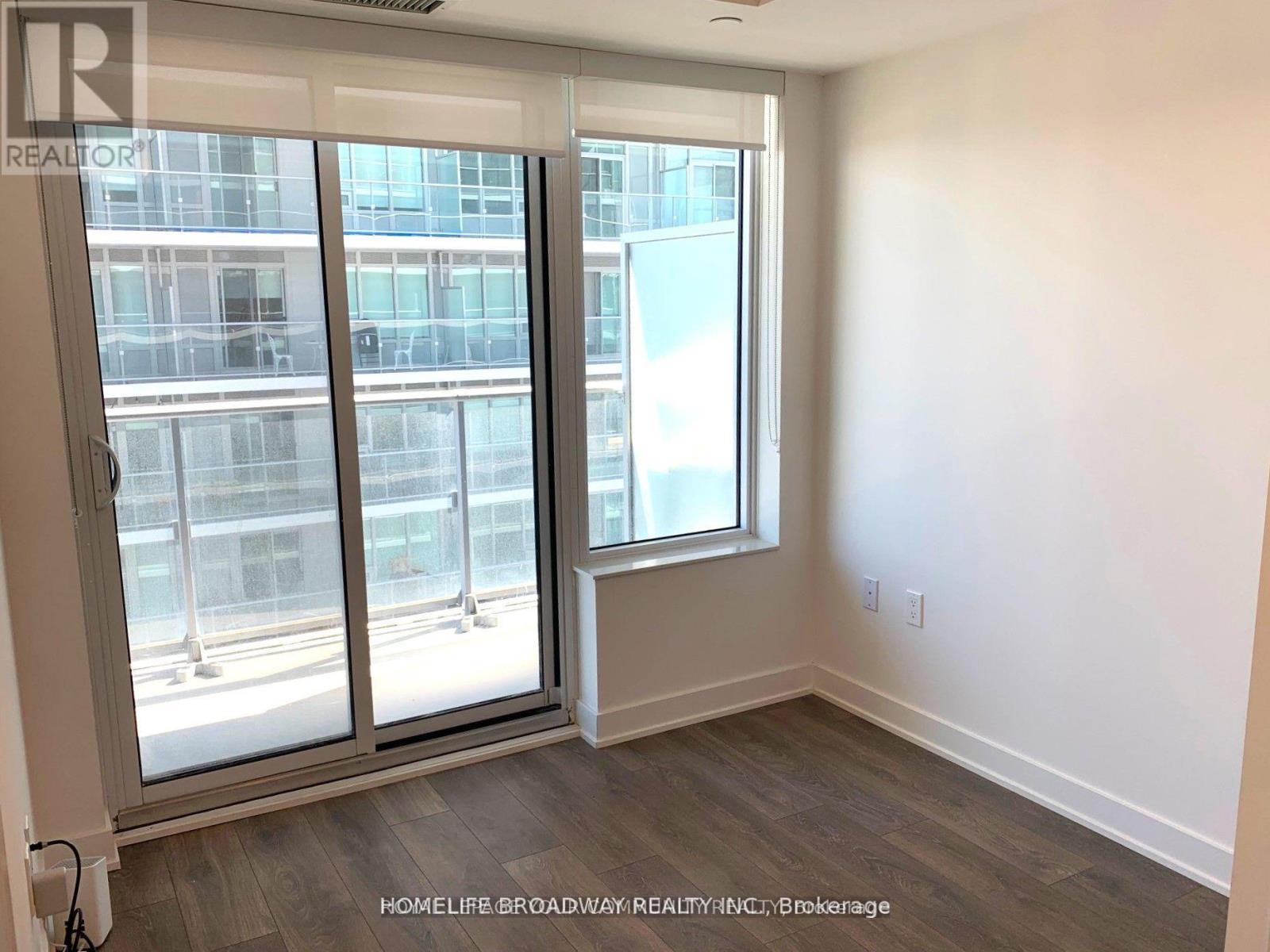 3408 - 99 Broadway Avenue, Toronto, Ontario  M4E 0P3 - Photo 2 - C12215829