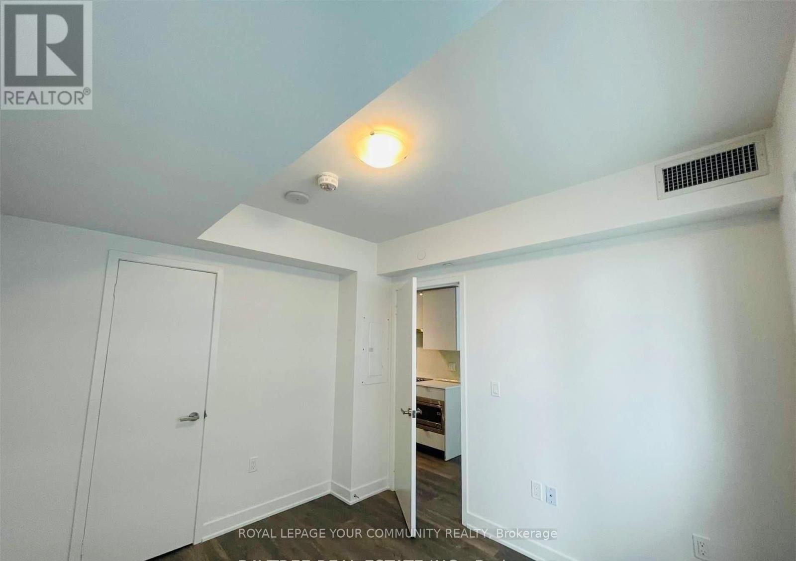 3408 - 99 Broadway Avenue, Toronto, Ontario  M4E 0P3 - Photo 5 - C12215829