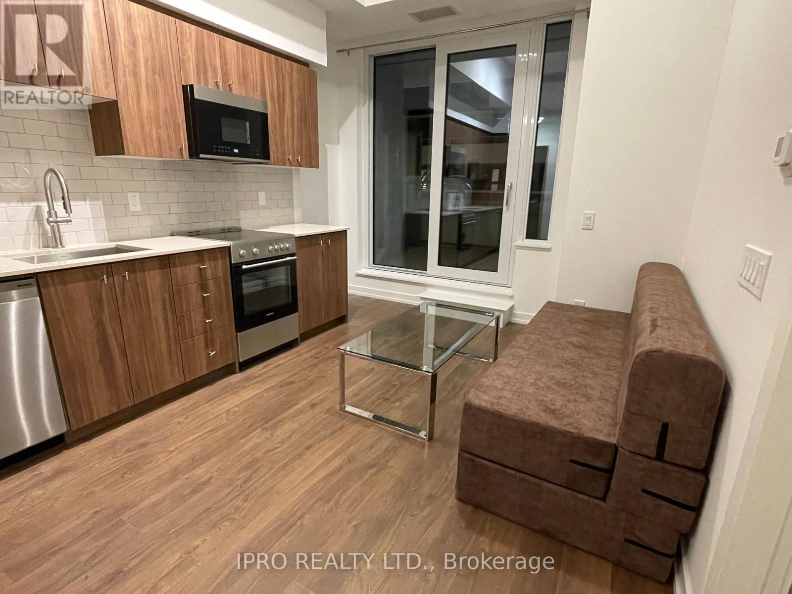 211 - 15 Wellington Street S, Kitchener, Ontario  N2G 0E4 - Photo 32 - X12214691