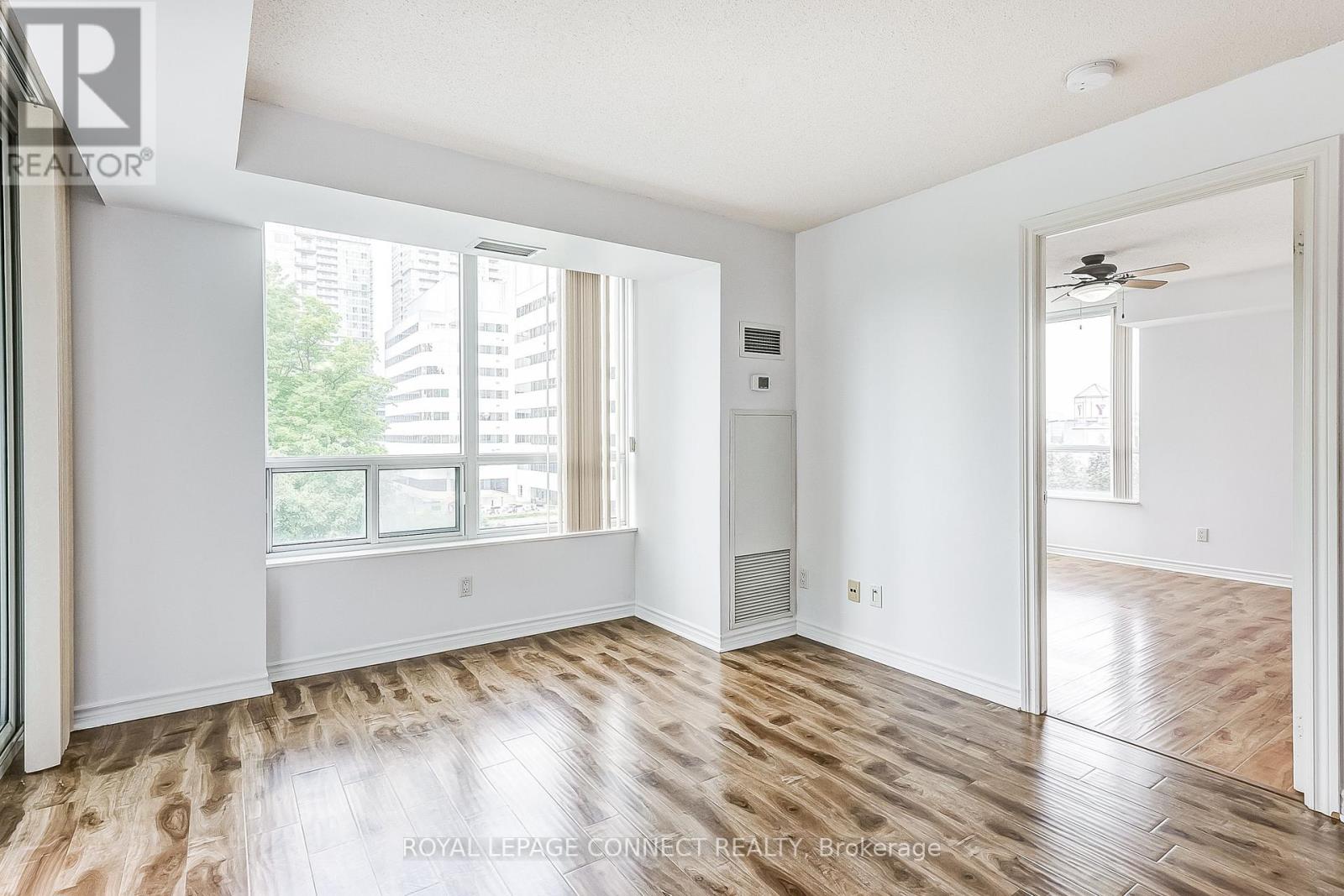 403 - 61 Town Centre Court, Toronto, Ontario  M1P 5C5 - Photo 31 - E12215662