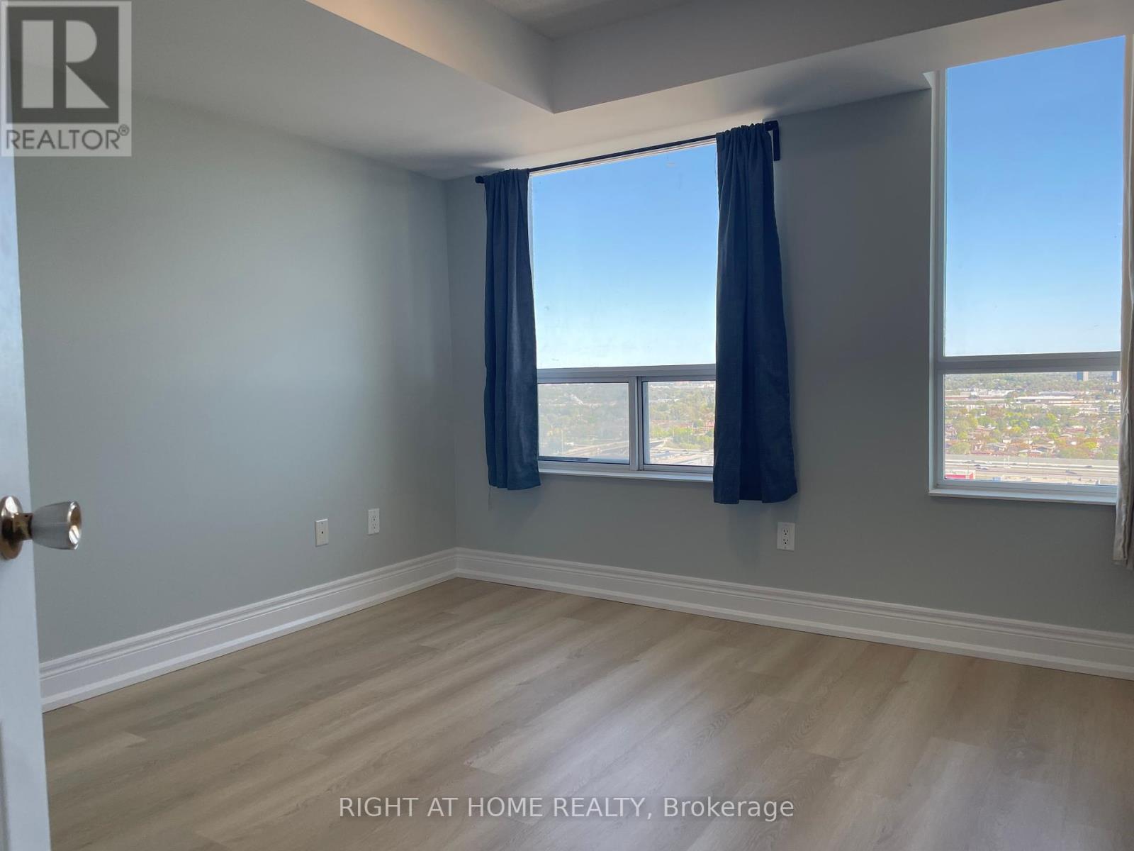 2805 - 60 Brian Harrison Way, Toronto, Ontario  M1P 5J5 - Photo 8 - E12215797
