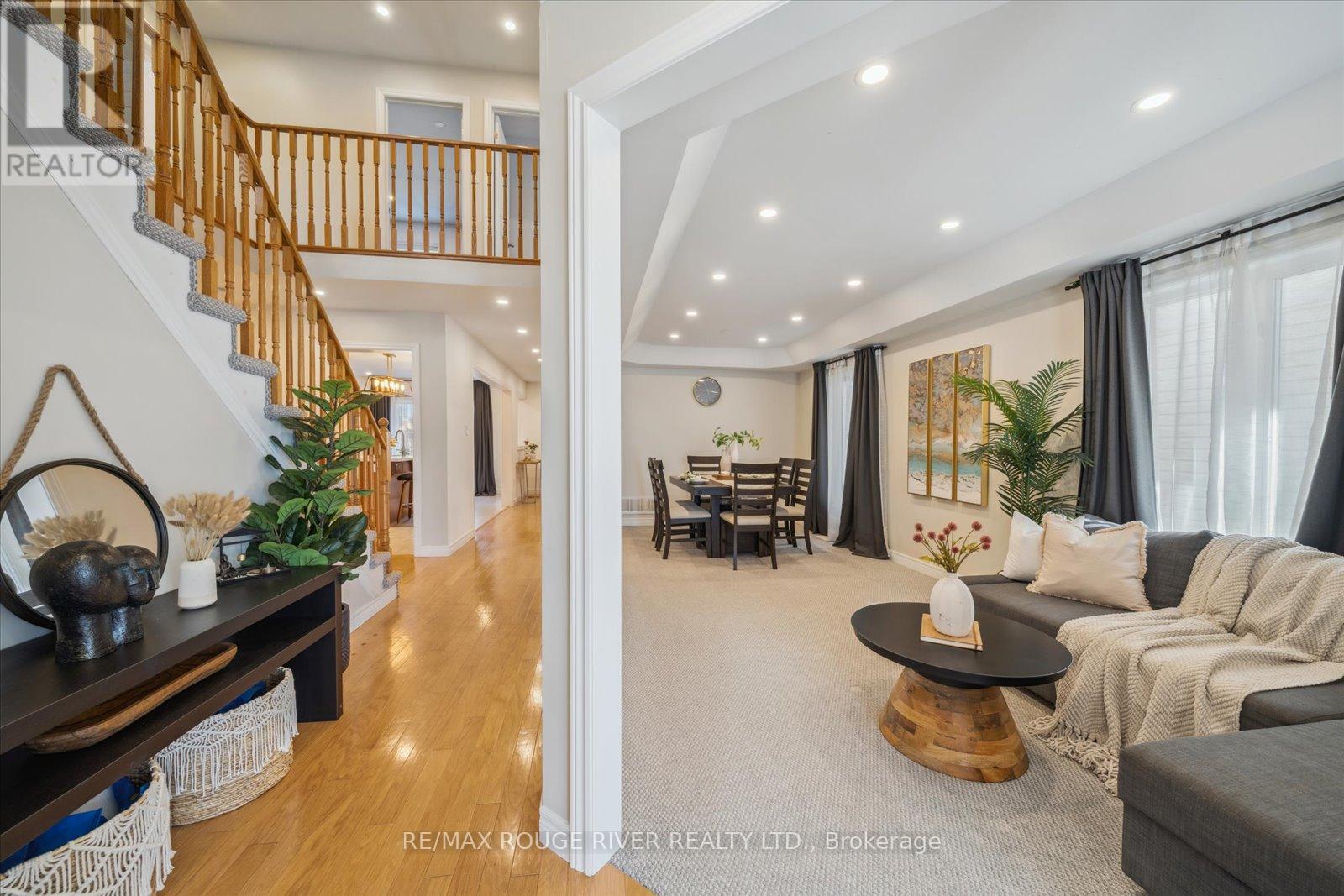 625 Autumnwood Trail, Oshawa (Eastdale), Ontario  L1K 3A9 - Photo 8 - E12215819
