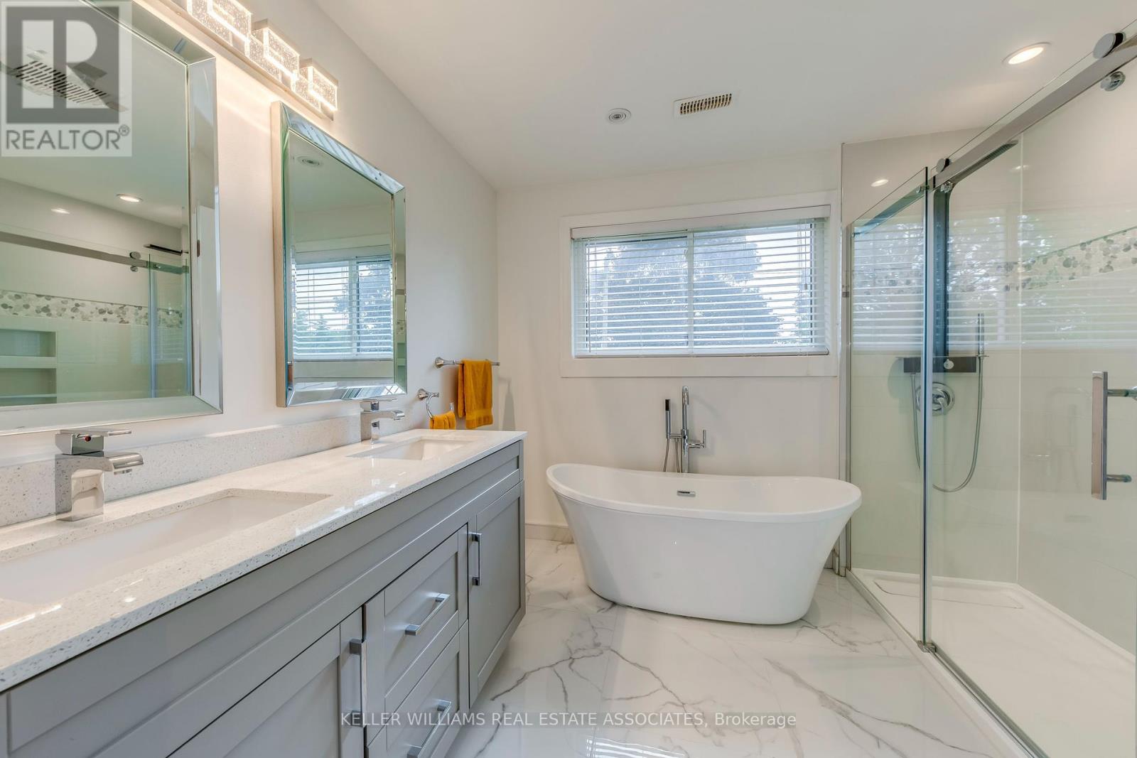 39 Hills Road, Ajax (South East), Ontario  L1S 2W2 - Photo 30 - E12215824