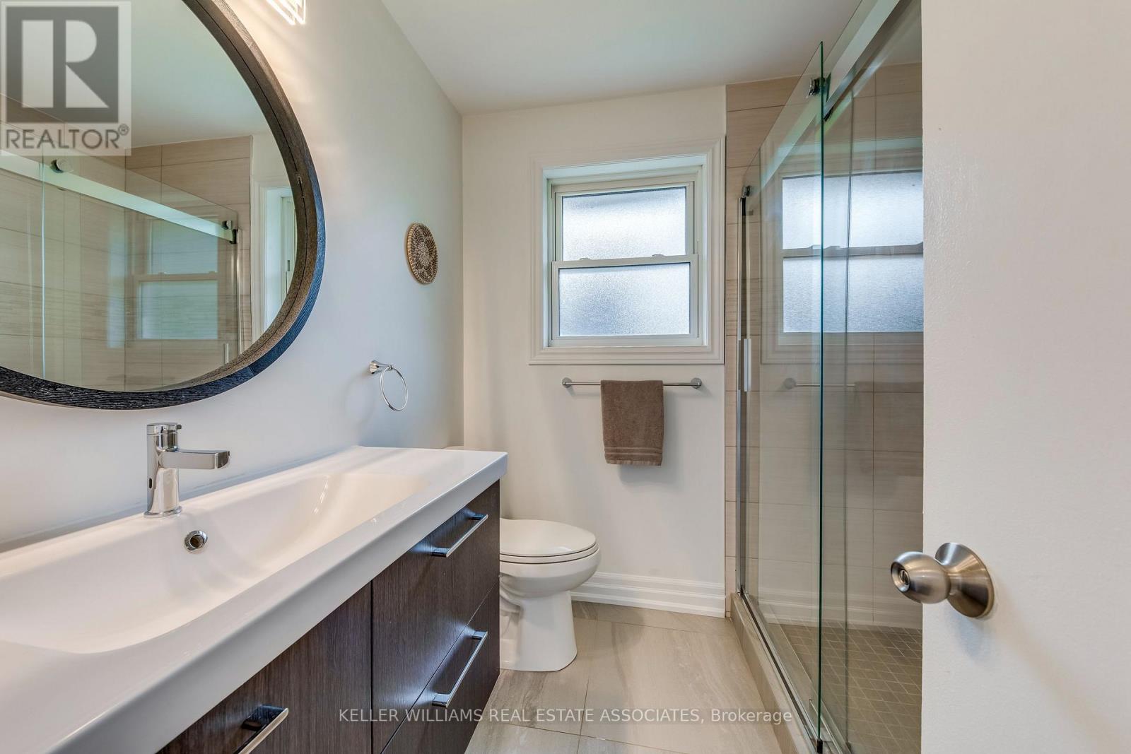 39 Hills Road, Ajax (South East), Ontario  L1S 2W2 - Photo 36 - E12215824