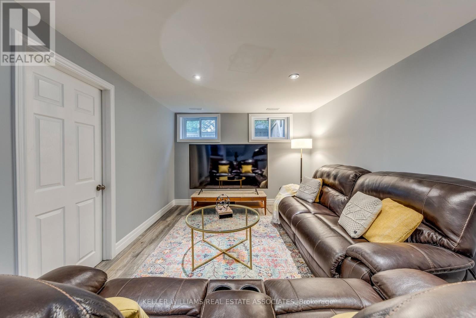 39 Hills Road, Ajax (South East), Ontario  L1S 2W2 - Photo 38 - E12215824