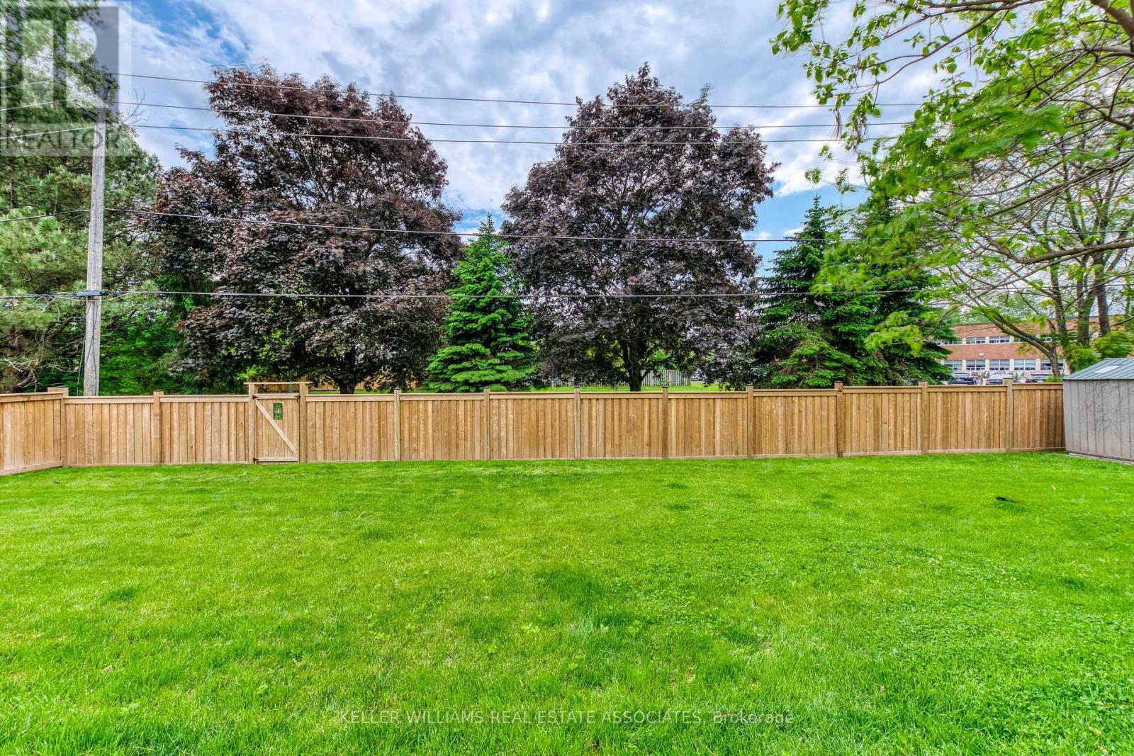 39 Hills Road, Ajax (South East), Ontario  L1S 2W2 - Photo 44 - E12215824
