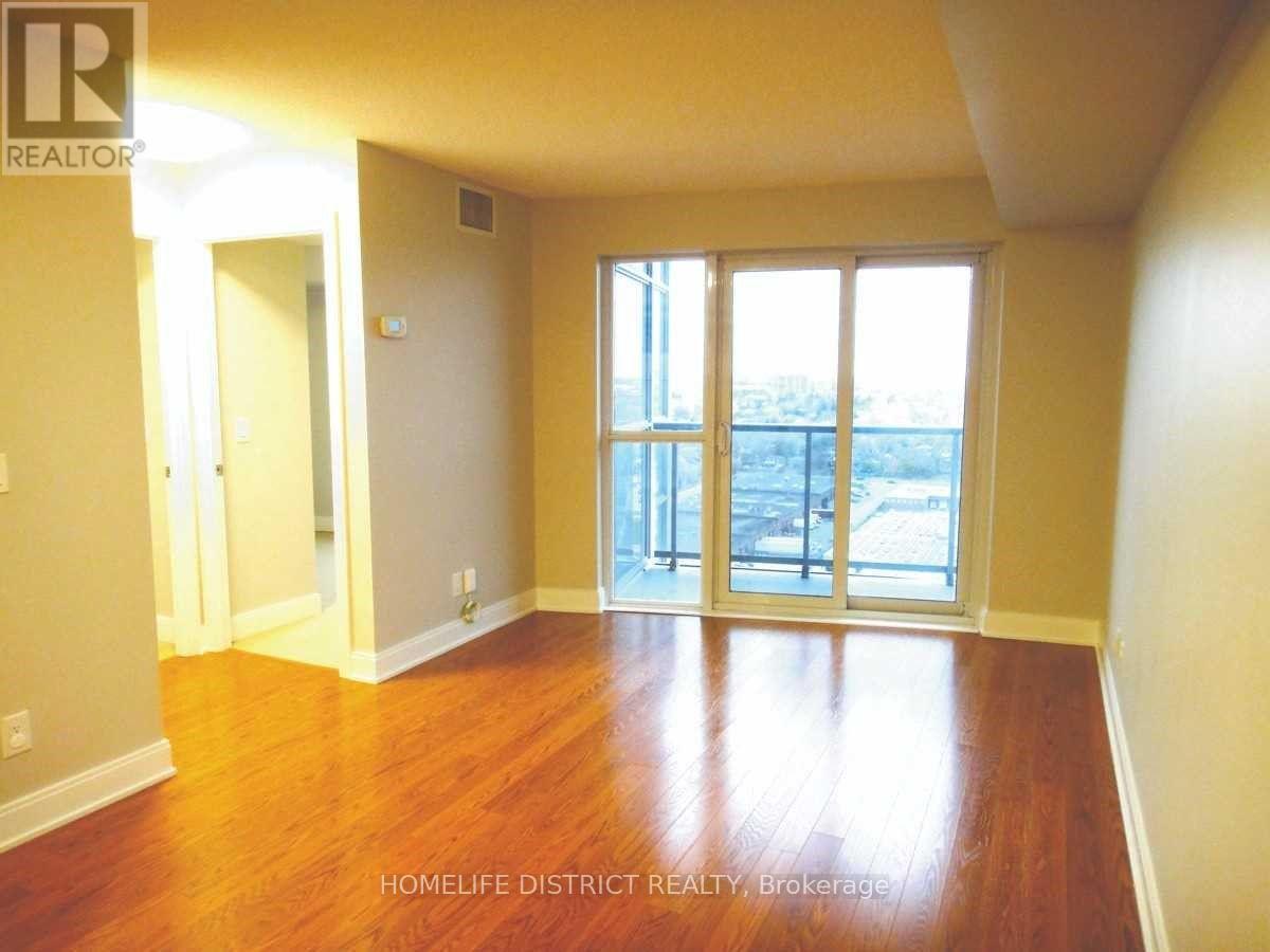 2025 - 135 Village Green Square, Toronto, Ontario  M1S 0L1 - Photo 3 - E12215828