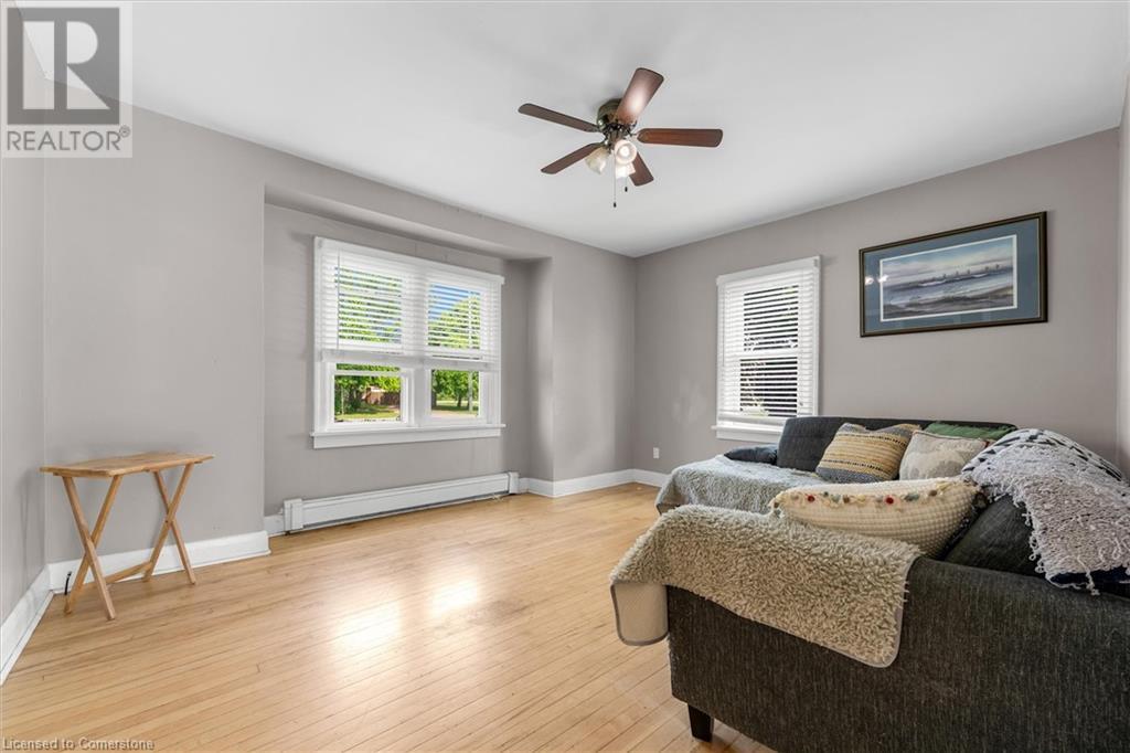 Property at 197 RIVERSIDE Drive image 5