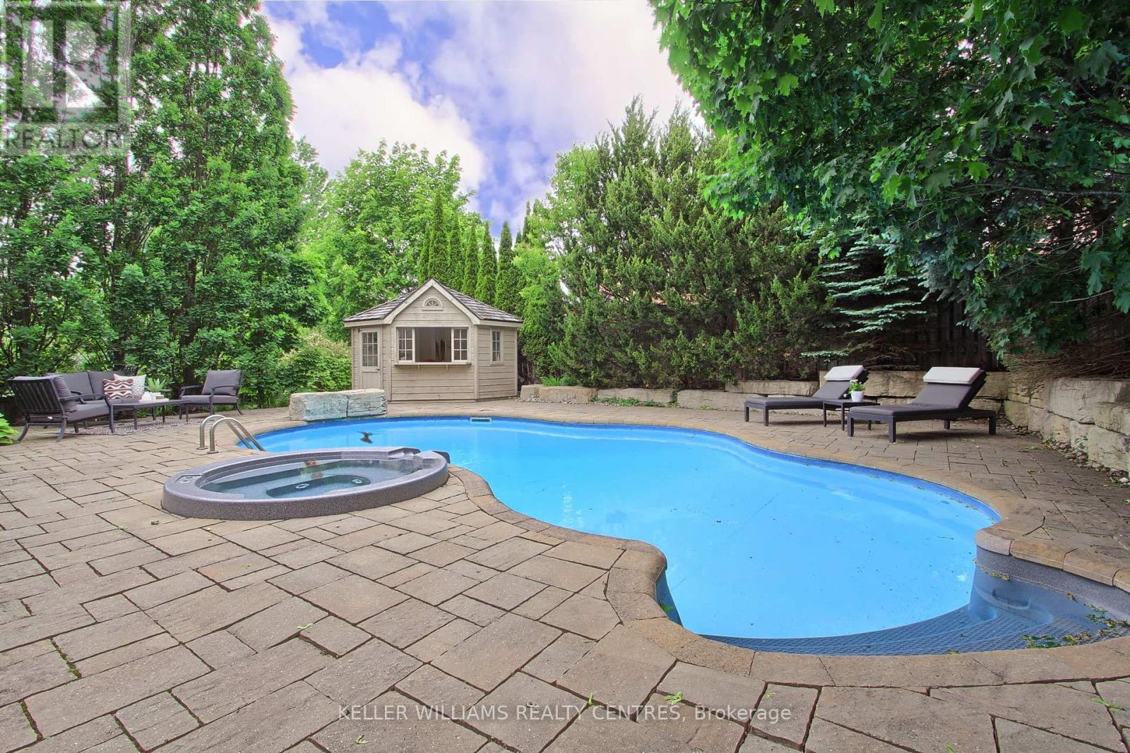 991 Ivsbridge Boulevard, Newmarket (Stonehaven-Wyndham), Ontario  L3X 2A2 - Photo 47 - N12215652