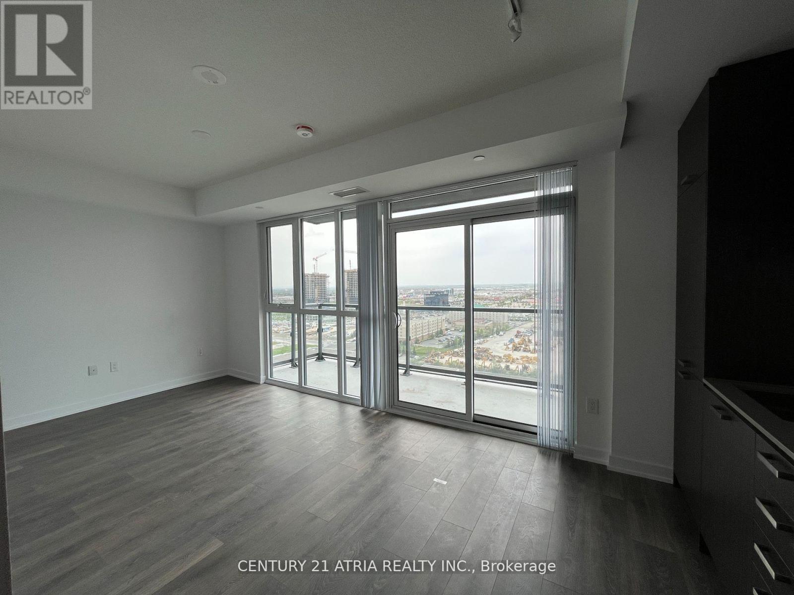 1917 - 38 Honeycrisp Crescent, Vaughan, Ontario  L4K 0M8 - Photo 6 - N12215710