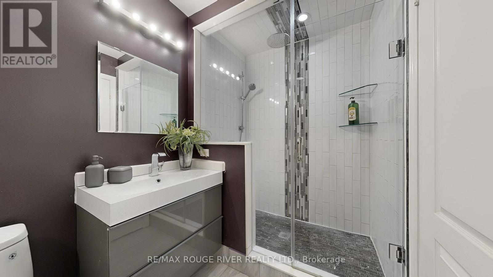 33 - 6 Leonard Street, Richmond Hill (Westbrook), Ontario  L4C 0L6 - Photo 29 - N12215779