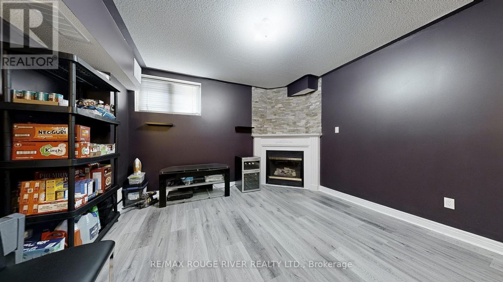 33 - 6 Leonard Street, Richmond Hill (Westbrook), Ontario  L4C 0L6 - Photo 31 - N12215779