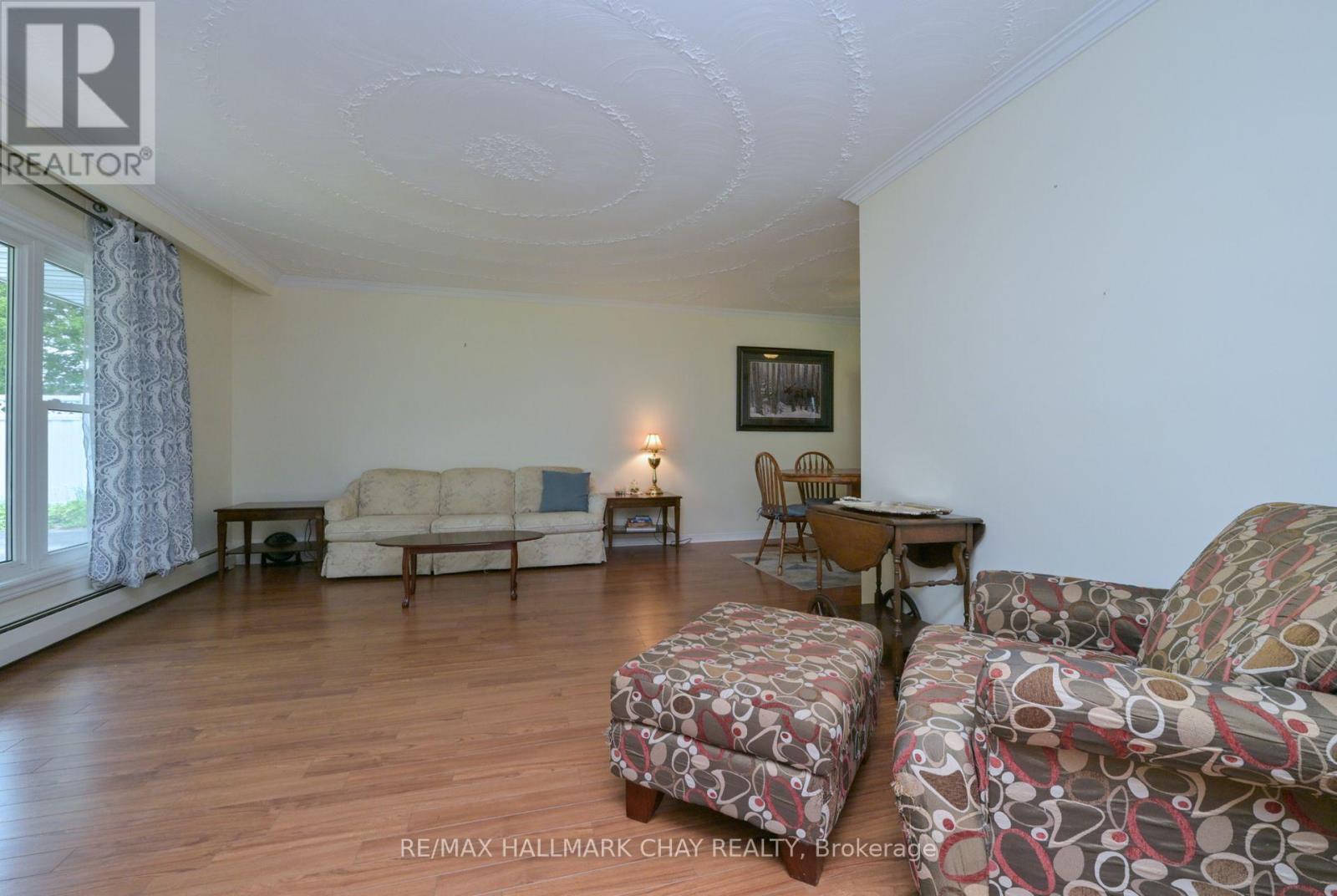 17 Elm Street, New Tecumseth (Alliston), Ontario  L9R 1M8 - Photo 12 - N12215802