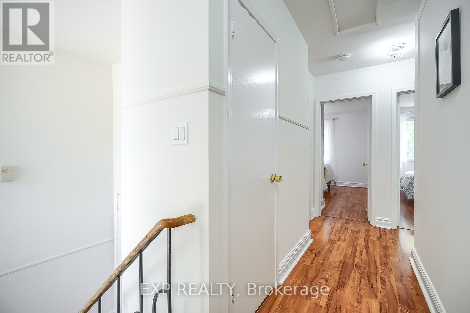 226 Cedar Avenue, Richmond Hill (Harding), Ontario  L4C 2B2 - Photo 20 - N12215818