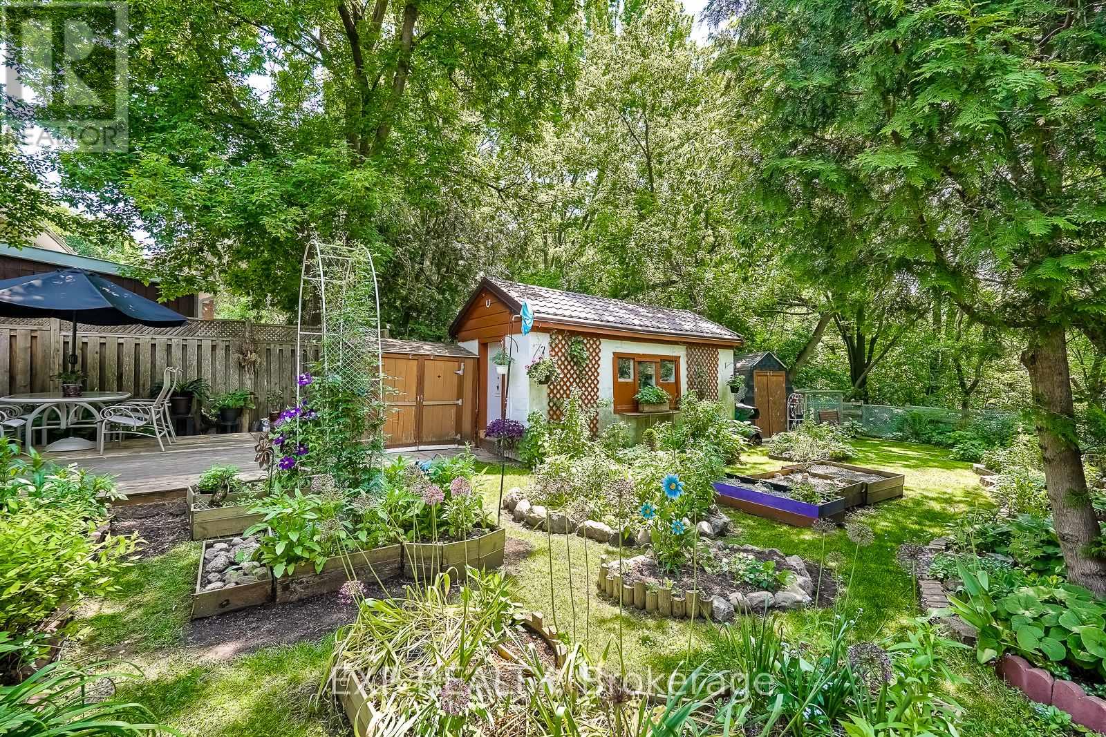 226 Cedar Avenue, Richmond Hill (Harding), Ontario  L4C 2B2 - Photo 28 - N12215818
