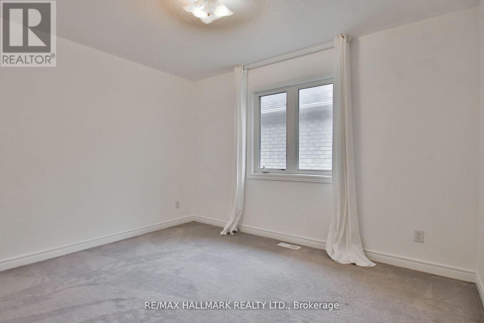 15 Briarglen Road, Markham, Ontario  L6C 2K5 - Photo 25 - N12215823