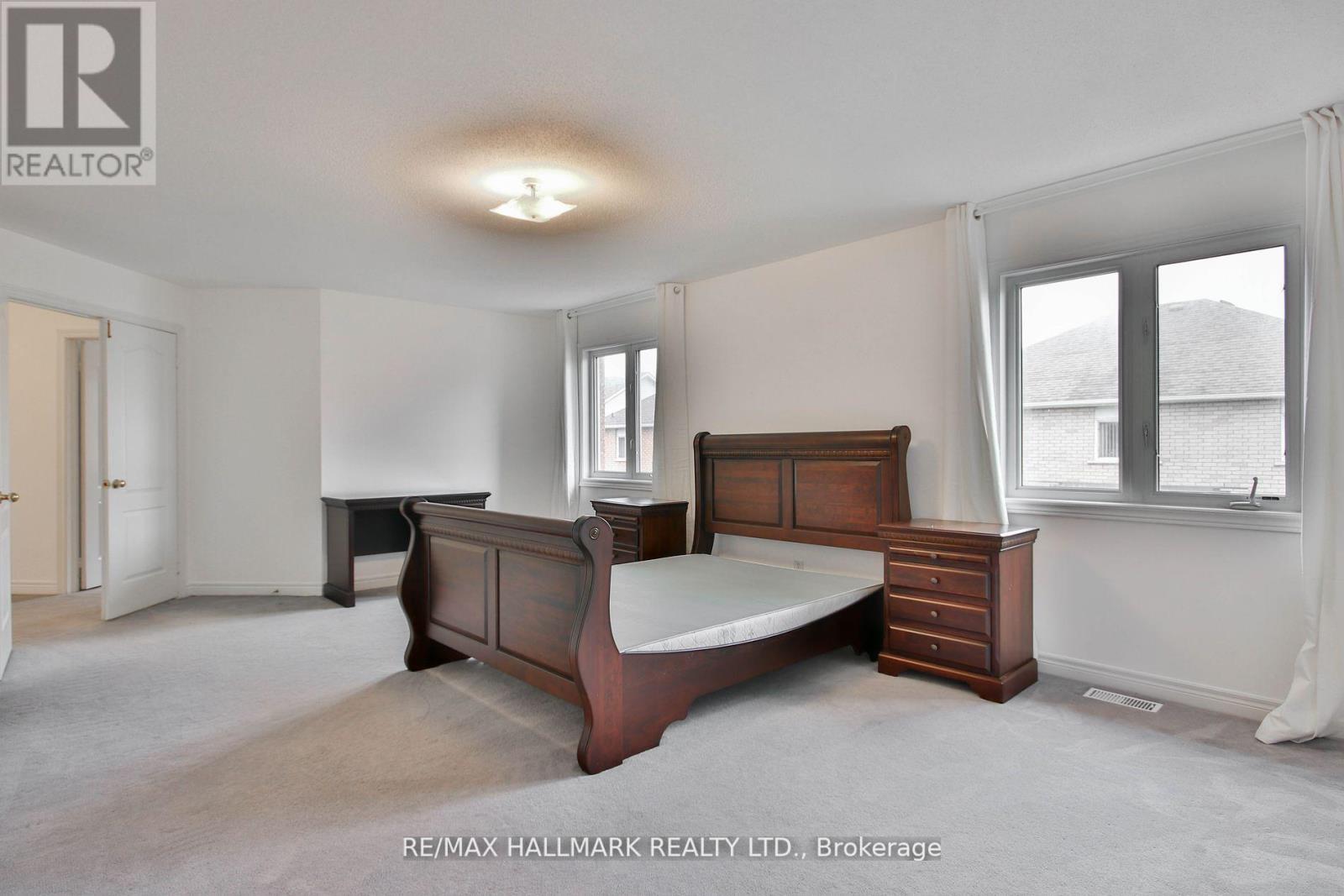15 Briarglen Road, Markham, Ontario  L6C 2K5 - Photo 34 - N12215823