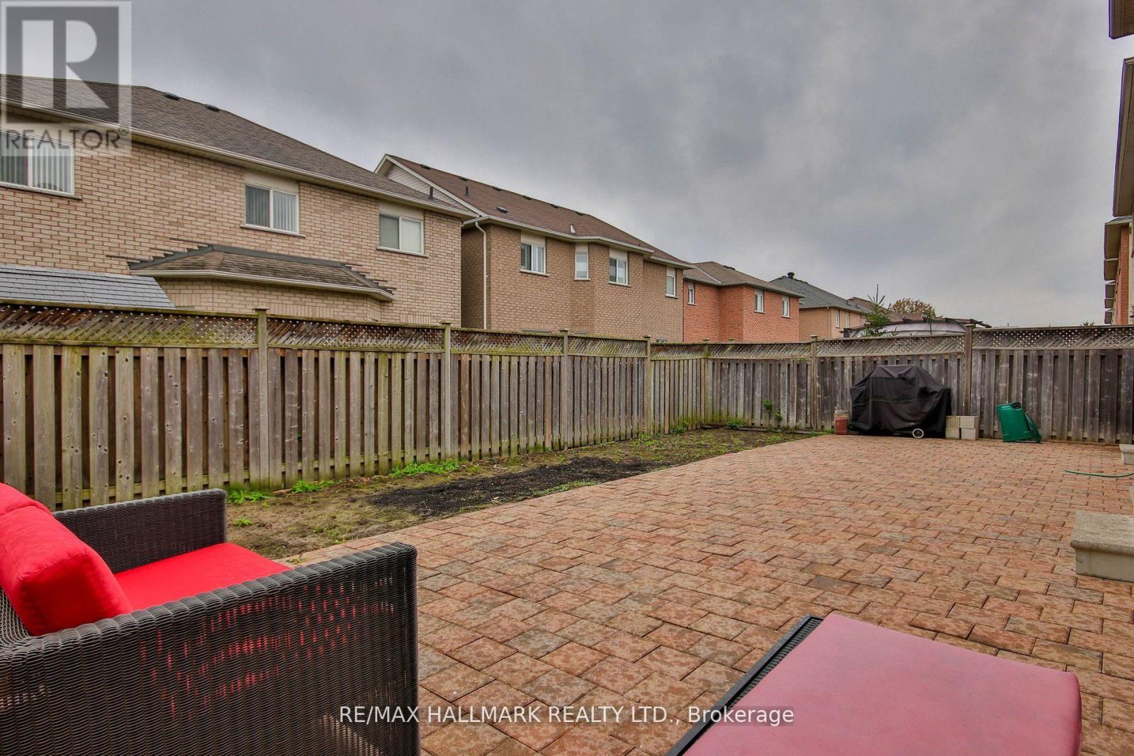 15 Briarglen Road, Markham, Ontario  L6C 2K5 - Photo 39 - N12215823