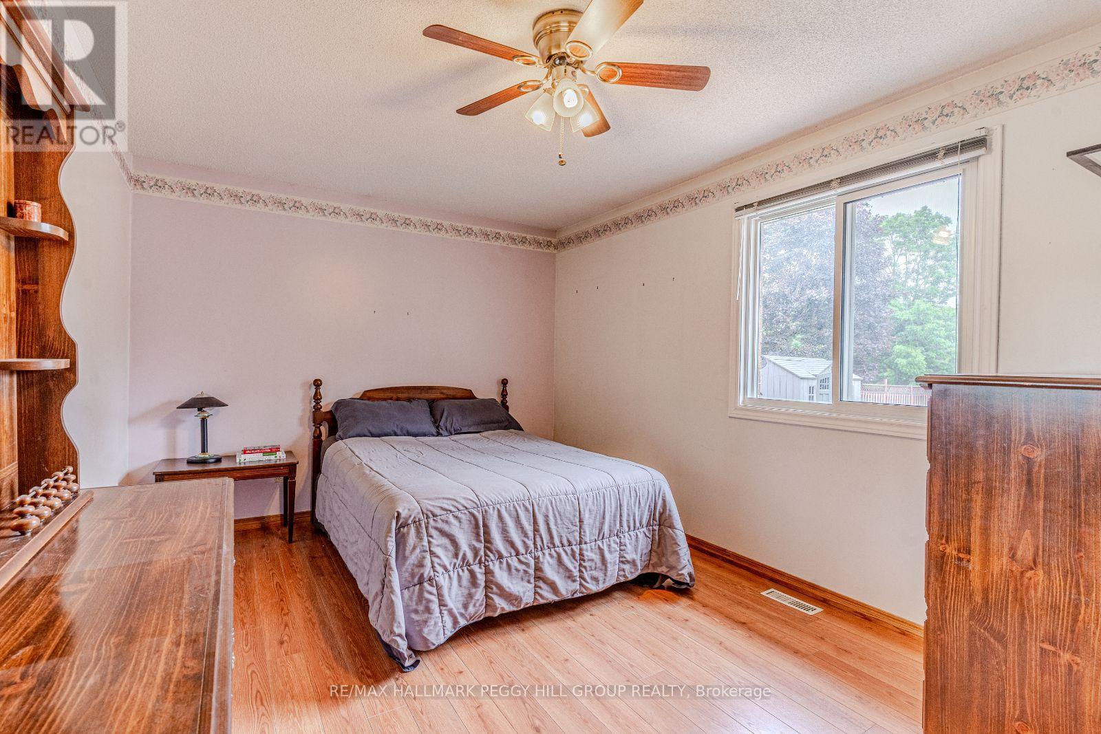 2121 Gordon Street, Innisfil (Stroud), Ontario  L9S 1C5 - Photo 7 - N12215838