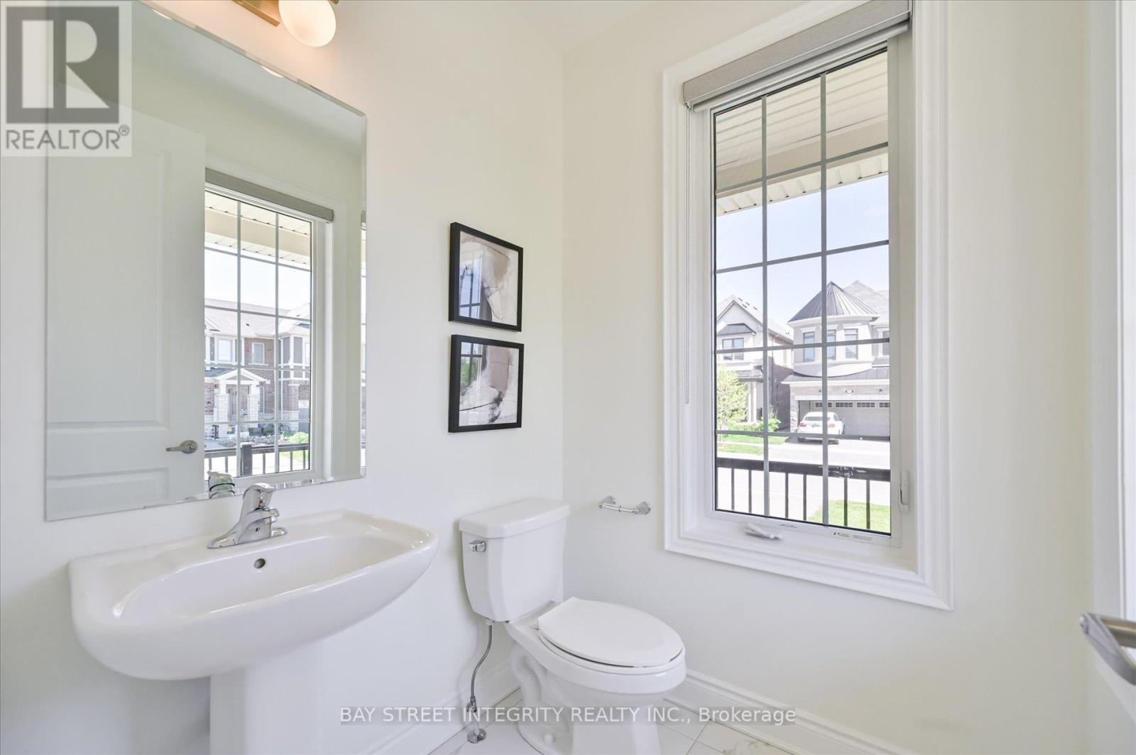 61 Hartney Drive, Richmond Hill, Ontario  L4S 0J9 - Photo 17 - N12215843