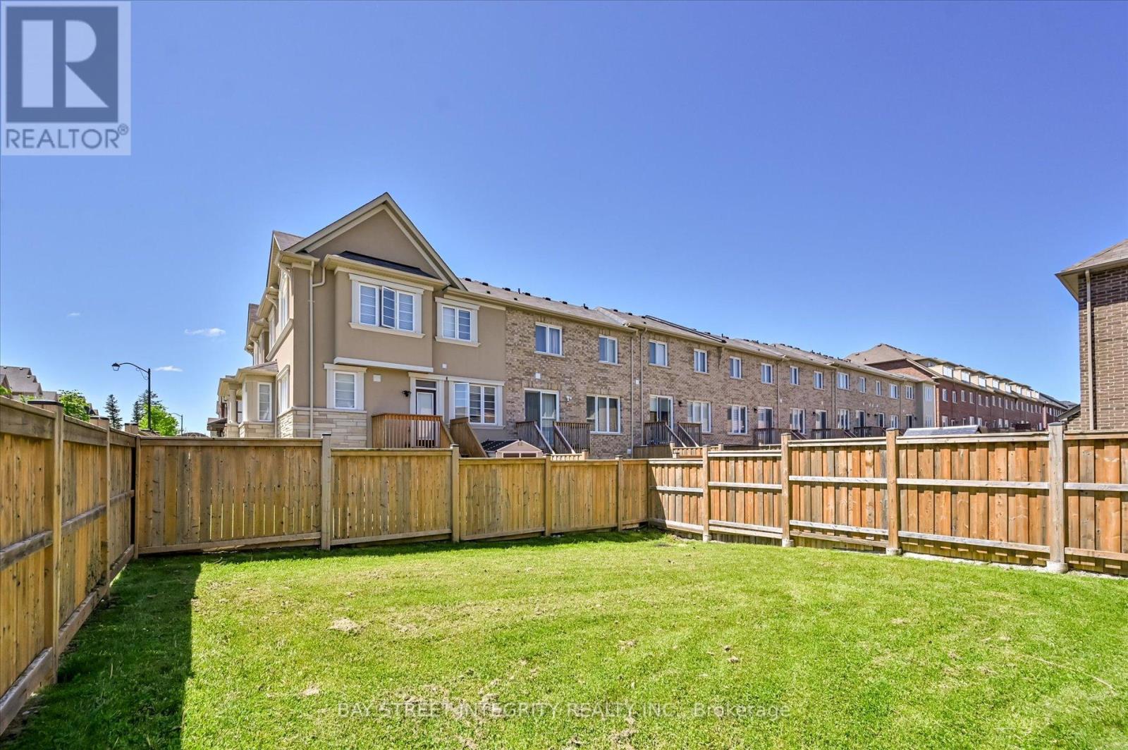 61 Hartney Drive, Richmond Hill, Ontario  L4S 0J9 - Photo 38 - N12215843