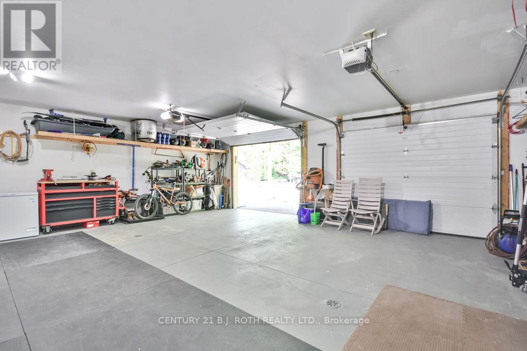 44 Second Street, Tiny, Ontario  L0L 2J0 - Photo 39 - S12215766