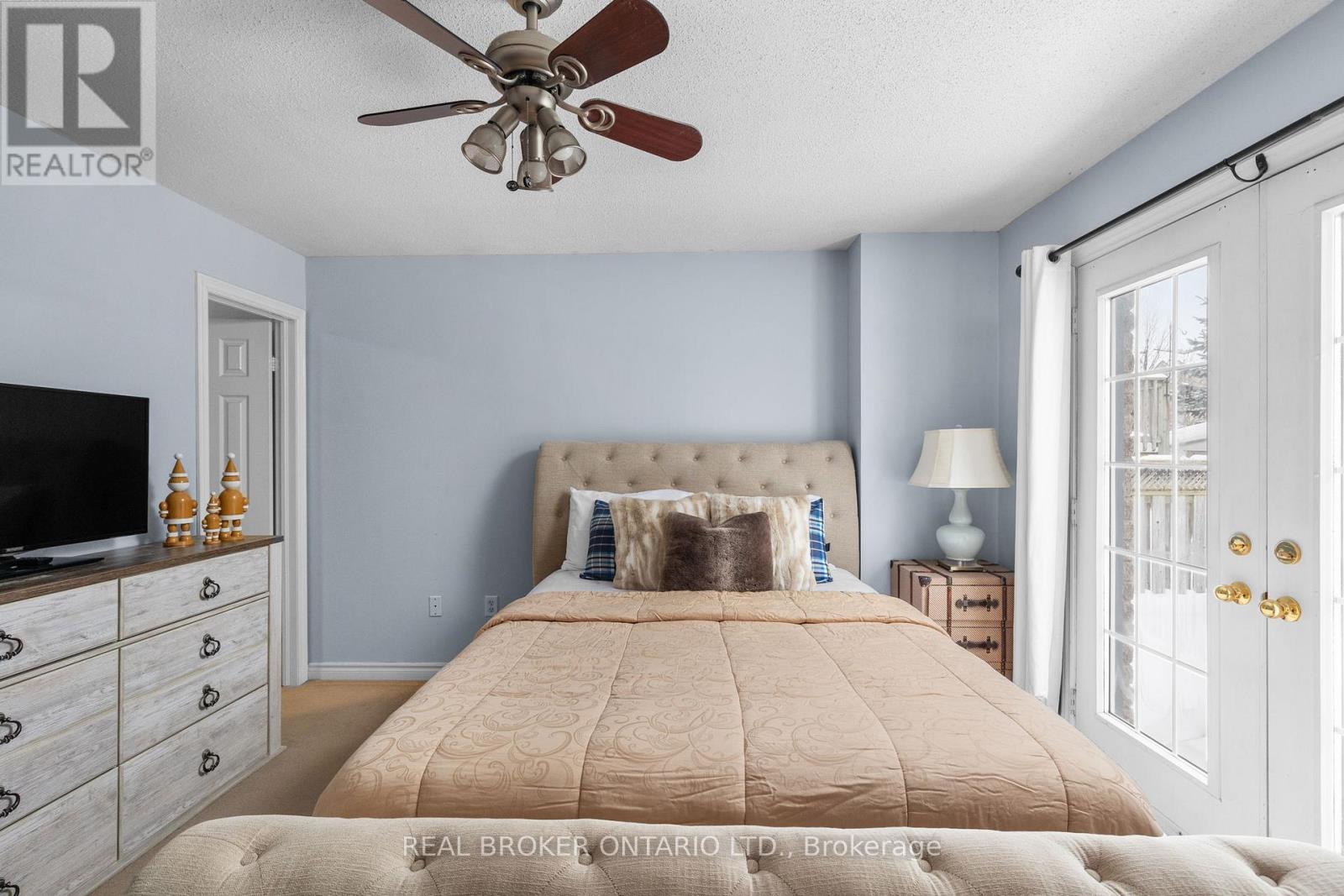 31 Bell Street, Barrie (Ardagh), Ontario  L4N 0J2 - Photo 20 - S12215815