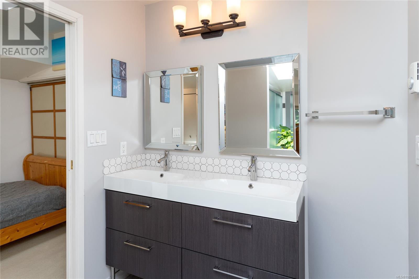 536 Prince Robert Lane, View Royal, British Columbia  V9B 1C6 - Photo 29 - 1002480