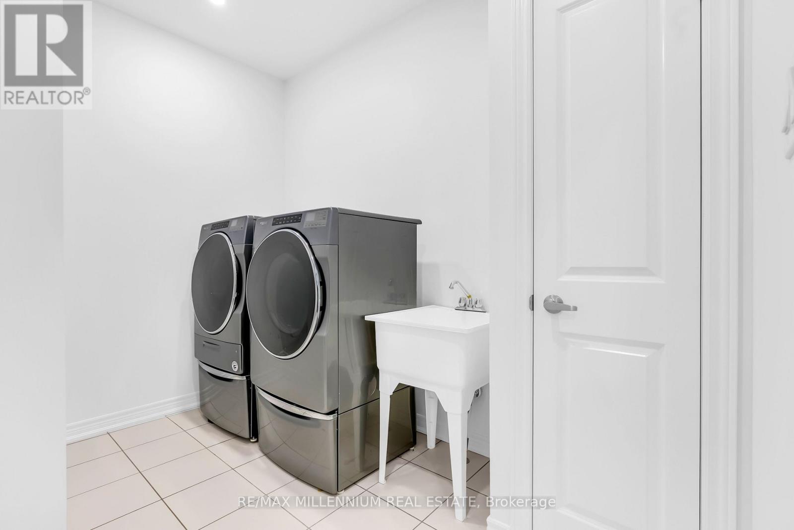 38 Goulston Street, Brampton (Northwest Brampton), Ontario  L7A 5C2 - Photo 38 - W12215675