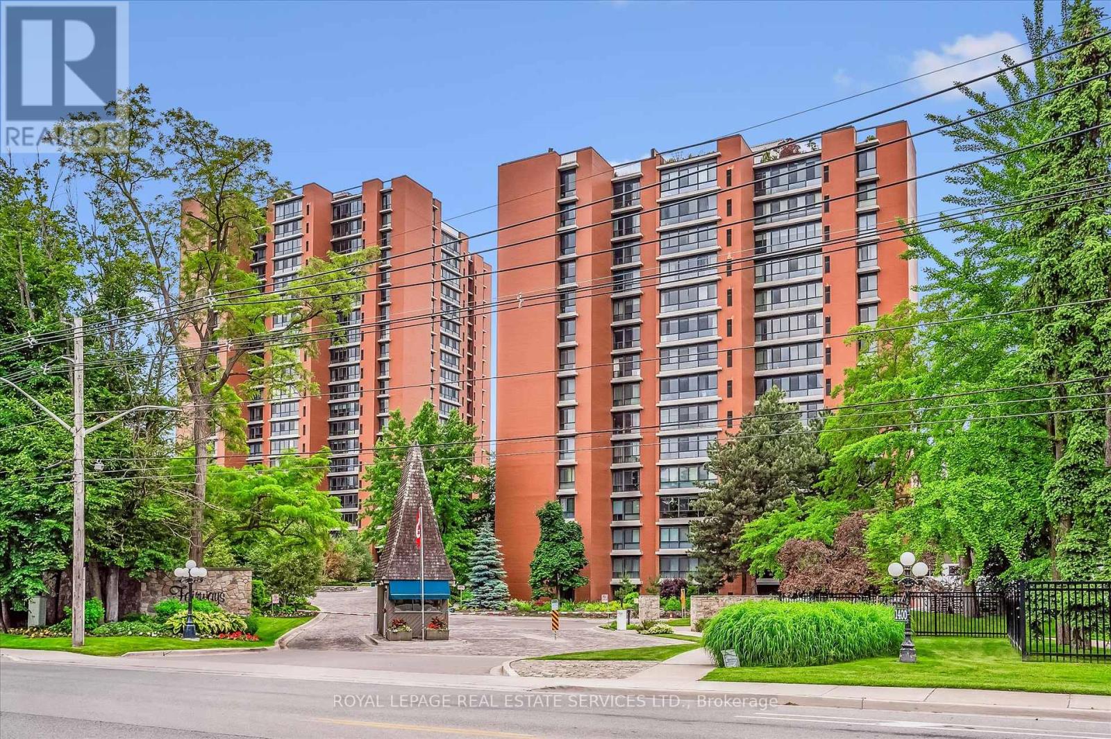 613 - 1400 Dixie Road, Mississauga (Lakeview), Ontario  L5E 3E1 - Photo 1 - W12215712