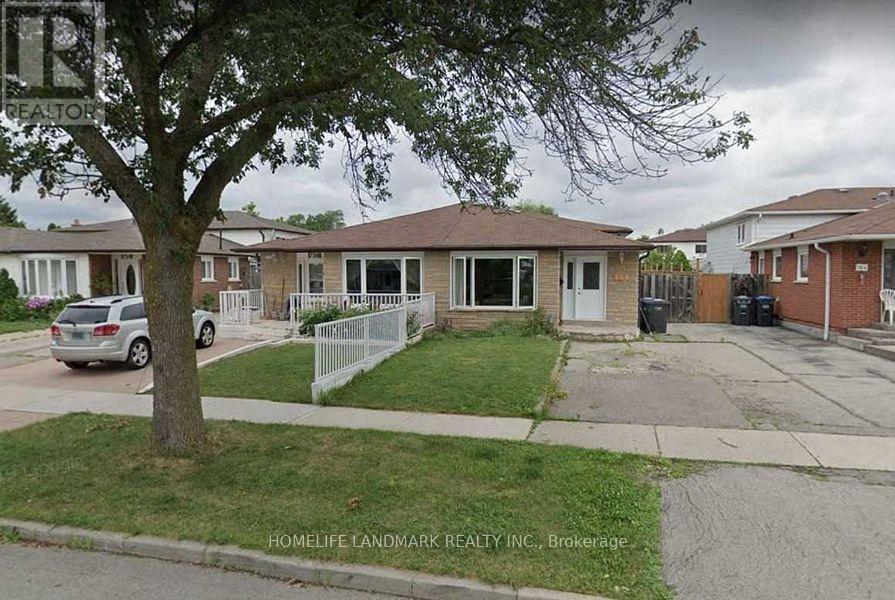 760 CONSORT CRESCENT, Mississauga, Ontario