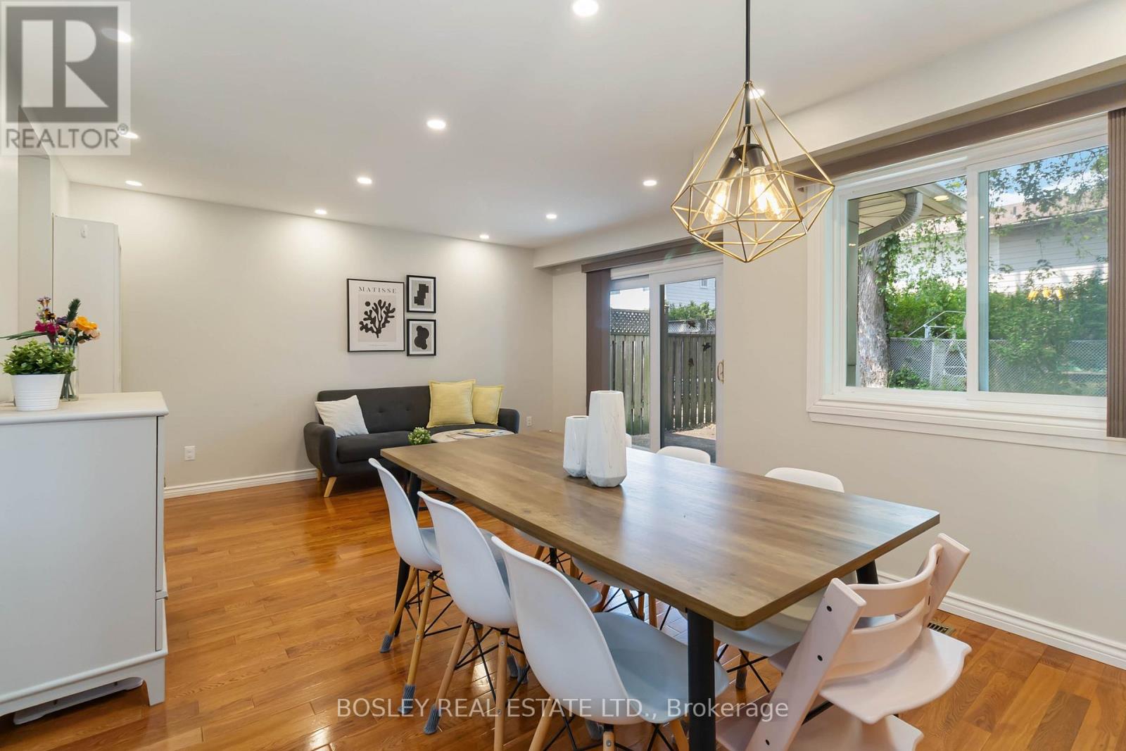 96 Orsett Street, Oakville (Cp College Park), Ontario  L6H 2N9 - Photo 8 - W12215729
