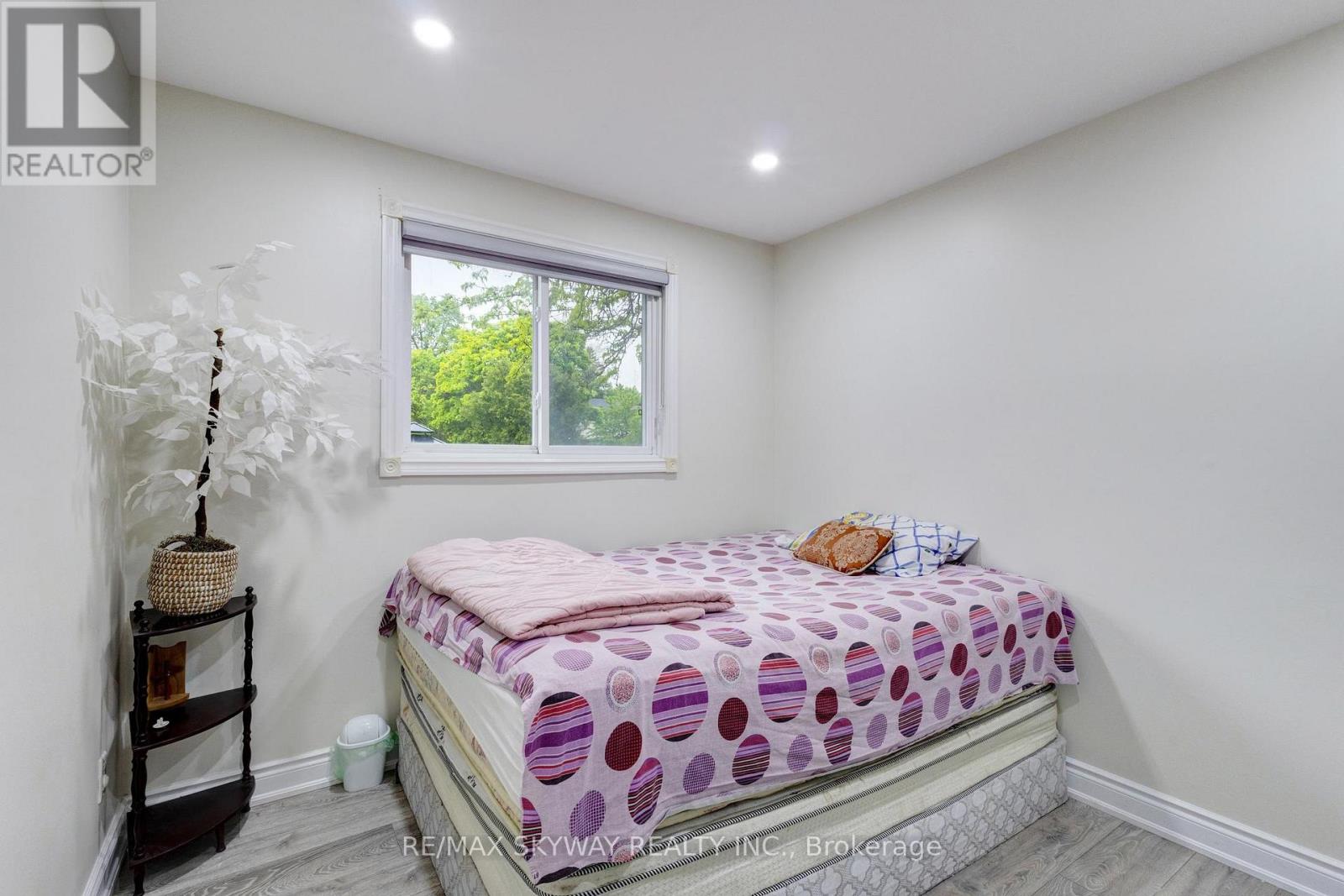 2637 Widemarr Road, Mississauga (Clarkson), Ontario  L5J 1M4 - Photo 27 - W12215742