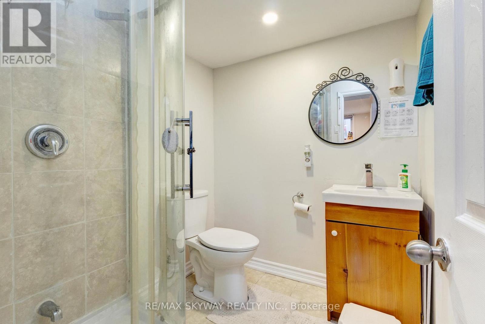 2637 Widemarr Road, Mississauga (Clarkson), Ontario  L5J 1M4 - Photo 32 - W12215742