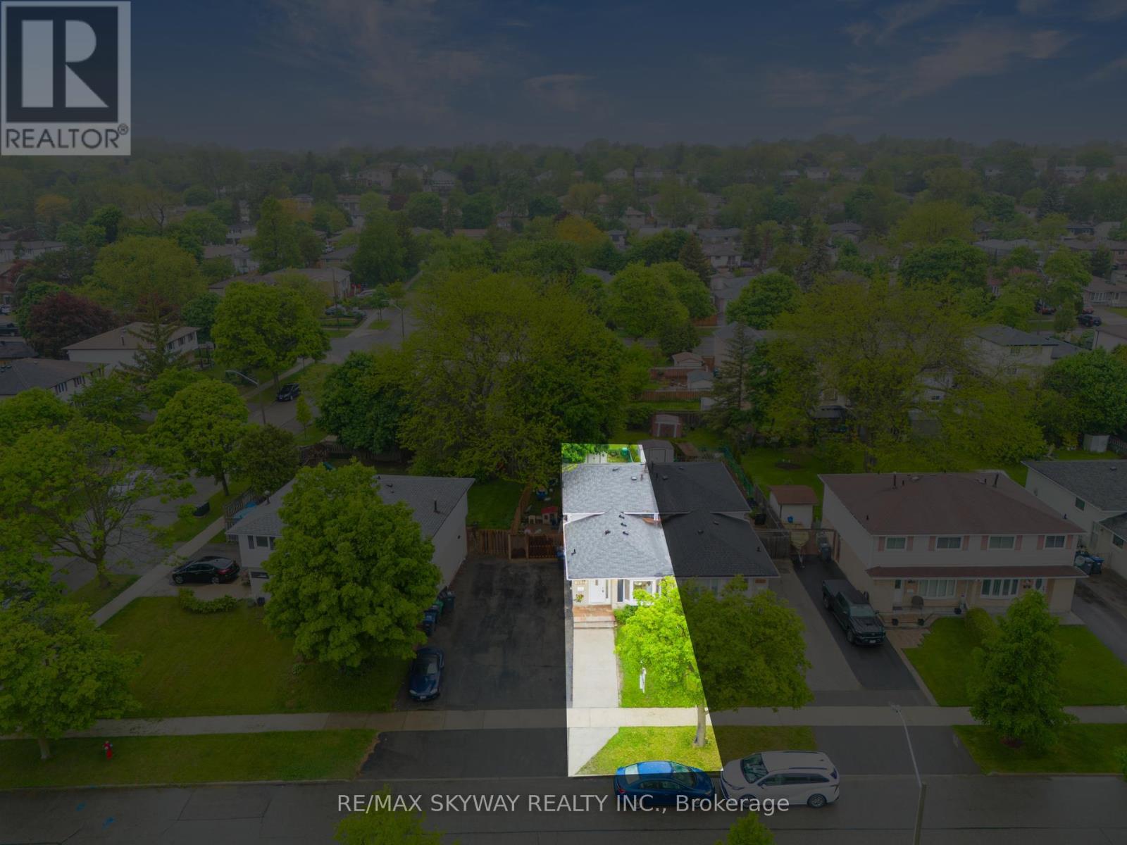 2637 Widemarr Road, Mississauga (Clarkson), Ontario  L5J 1M4 - Photo 45 - W12215742