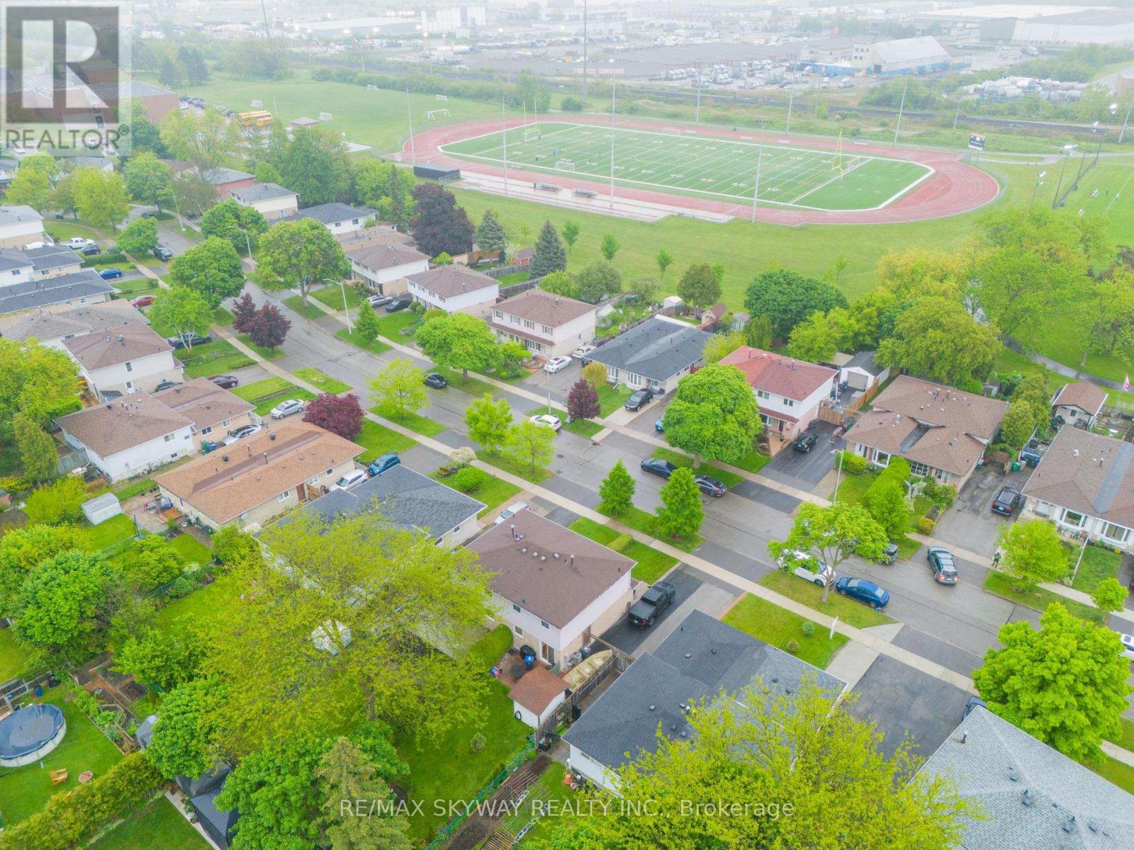 2637 Widemarr Road, Mississauga (Clarkson), Ontario  L5J 1M4 - Photo 46 - W12215742
