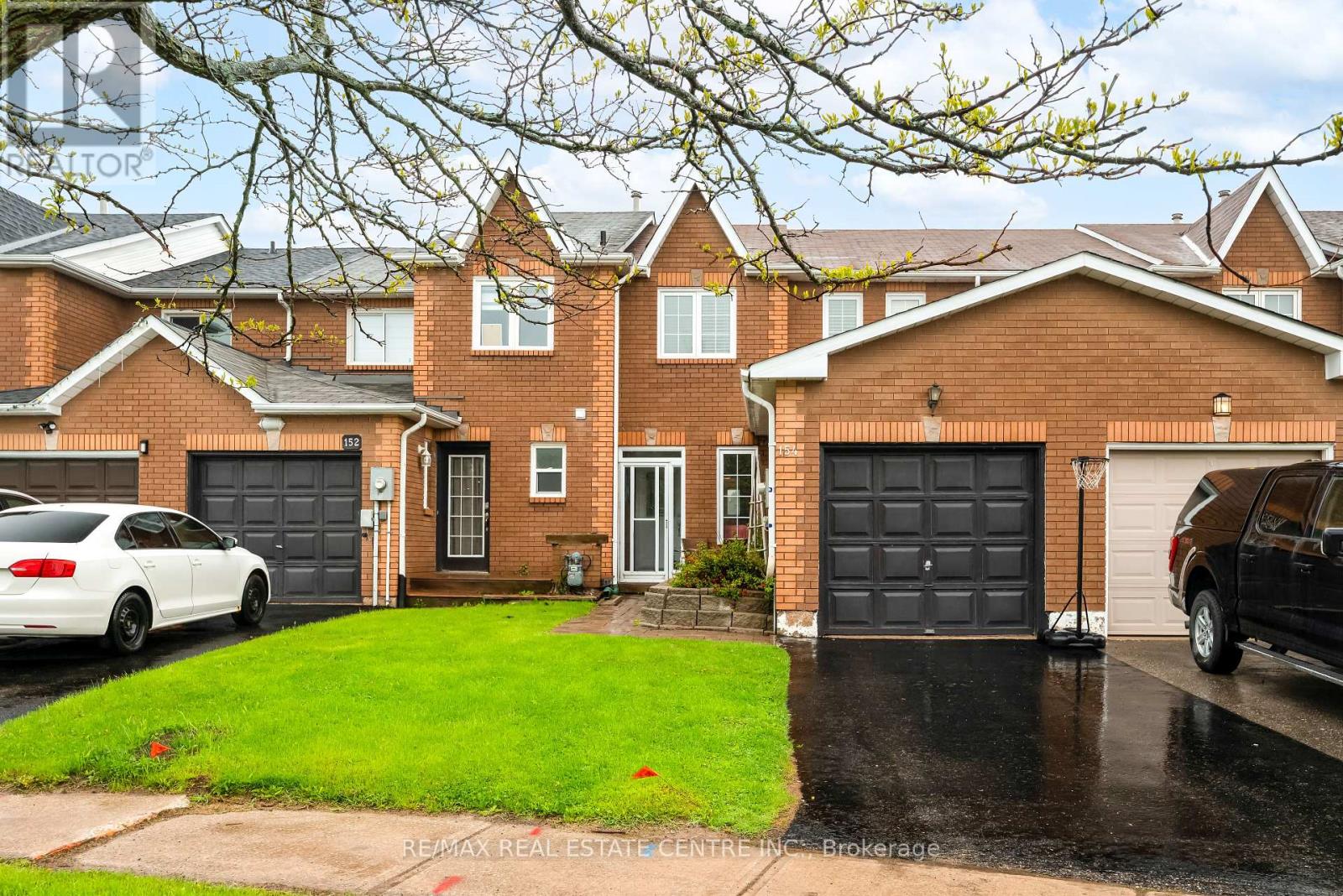 154 HOWARD CRESCENT, Orangeville, Ontario