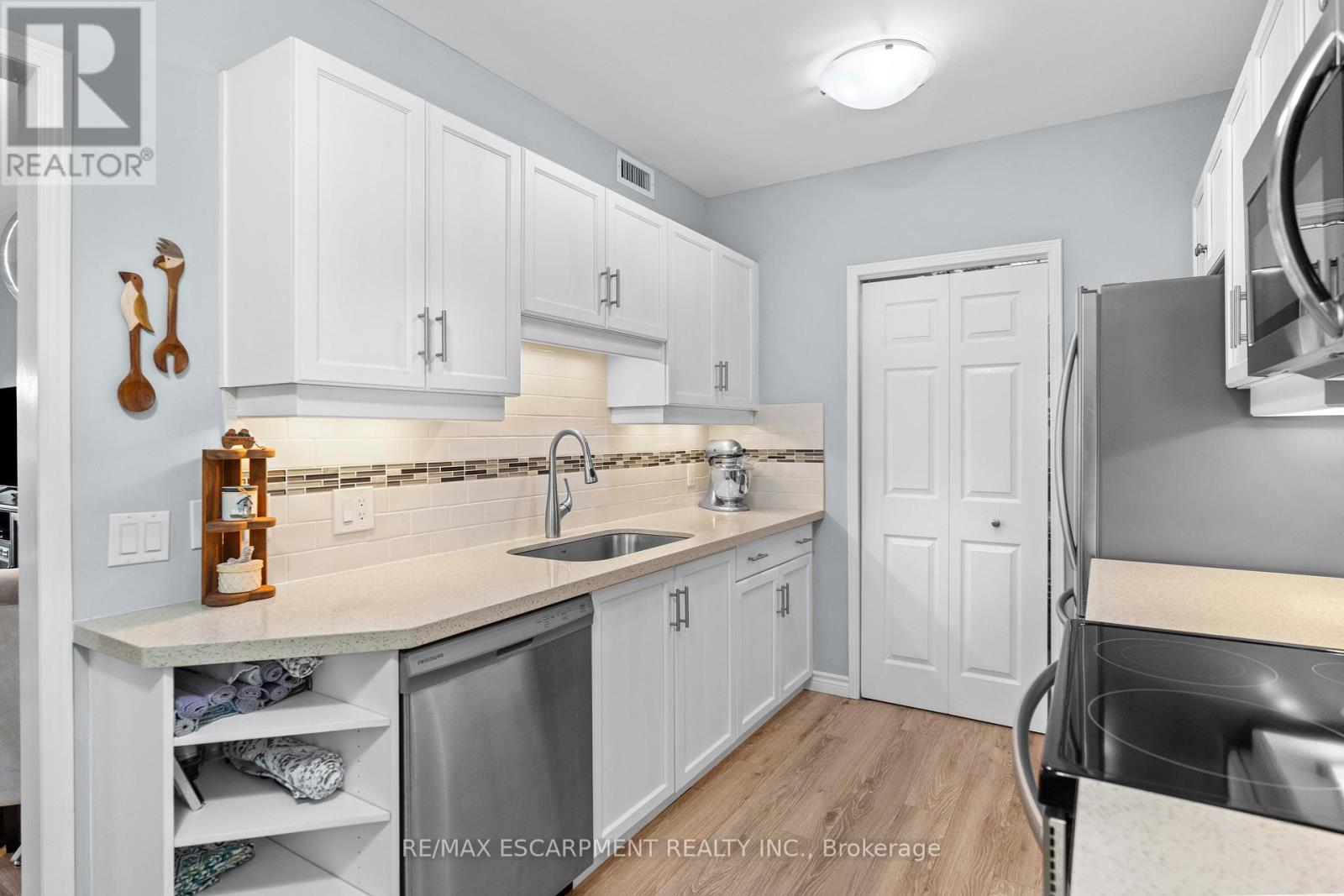 506 - 2075 Amherst Heights Drive, Burlington (Brant Hills), Ontario  L7P 5B8 - Photo 21 - W12215774