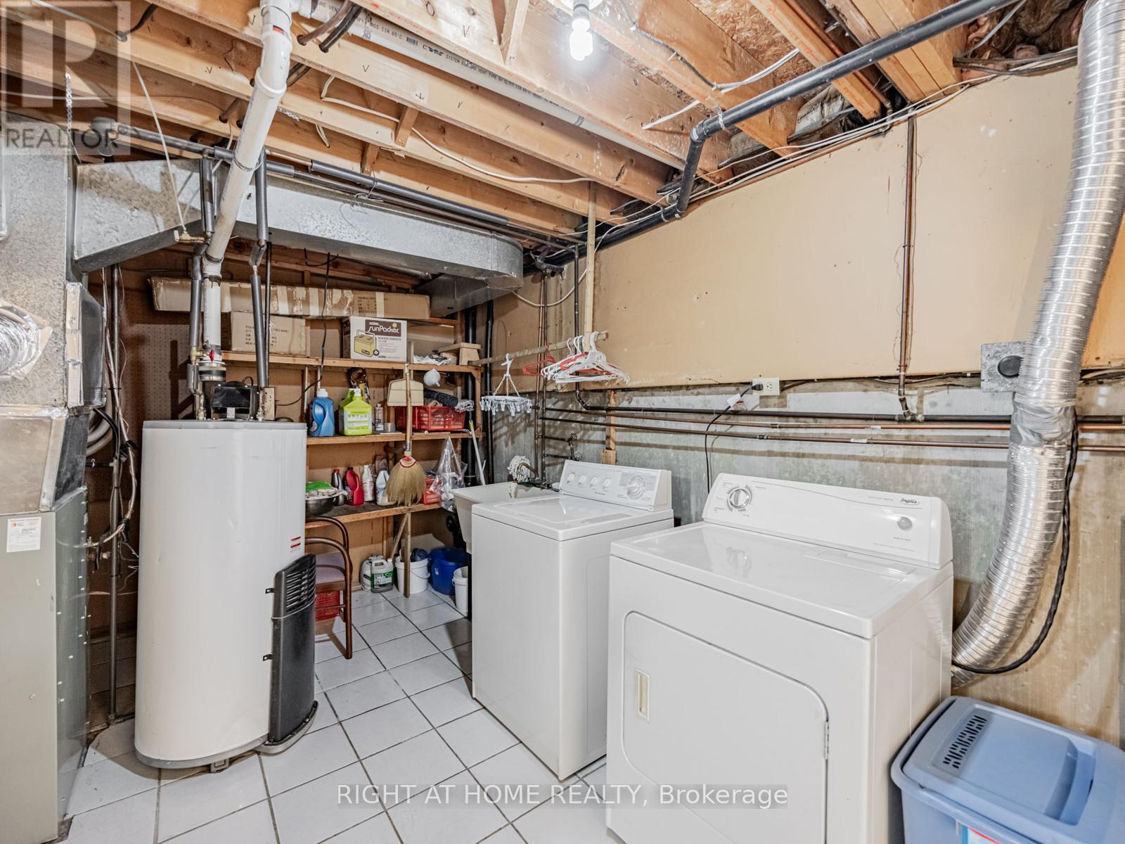 121 Ashridge Court, Mississauga (Rathwood), Ontario  L4Z 1K5 - Photo 28 - W12215787